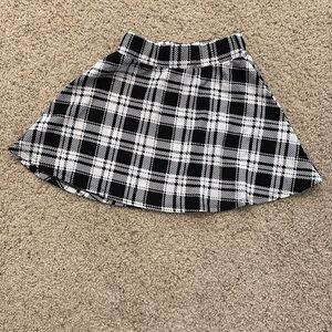 Black and White Plaid Skirt from SHEIN
